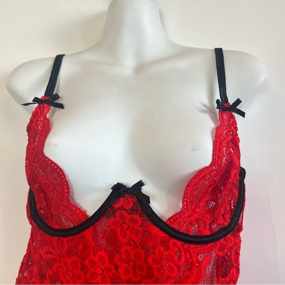 Lingerie Open Cup Lace Bustier - Picture 7 of 8